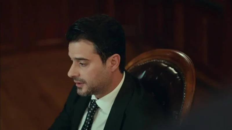 Кадры из сериала Ребенок 8 серия 1 сезон (2019)